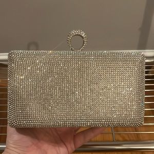 Prezzo rhinestone clutch.